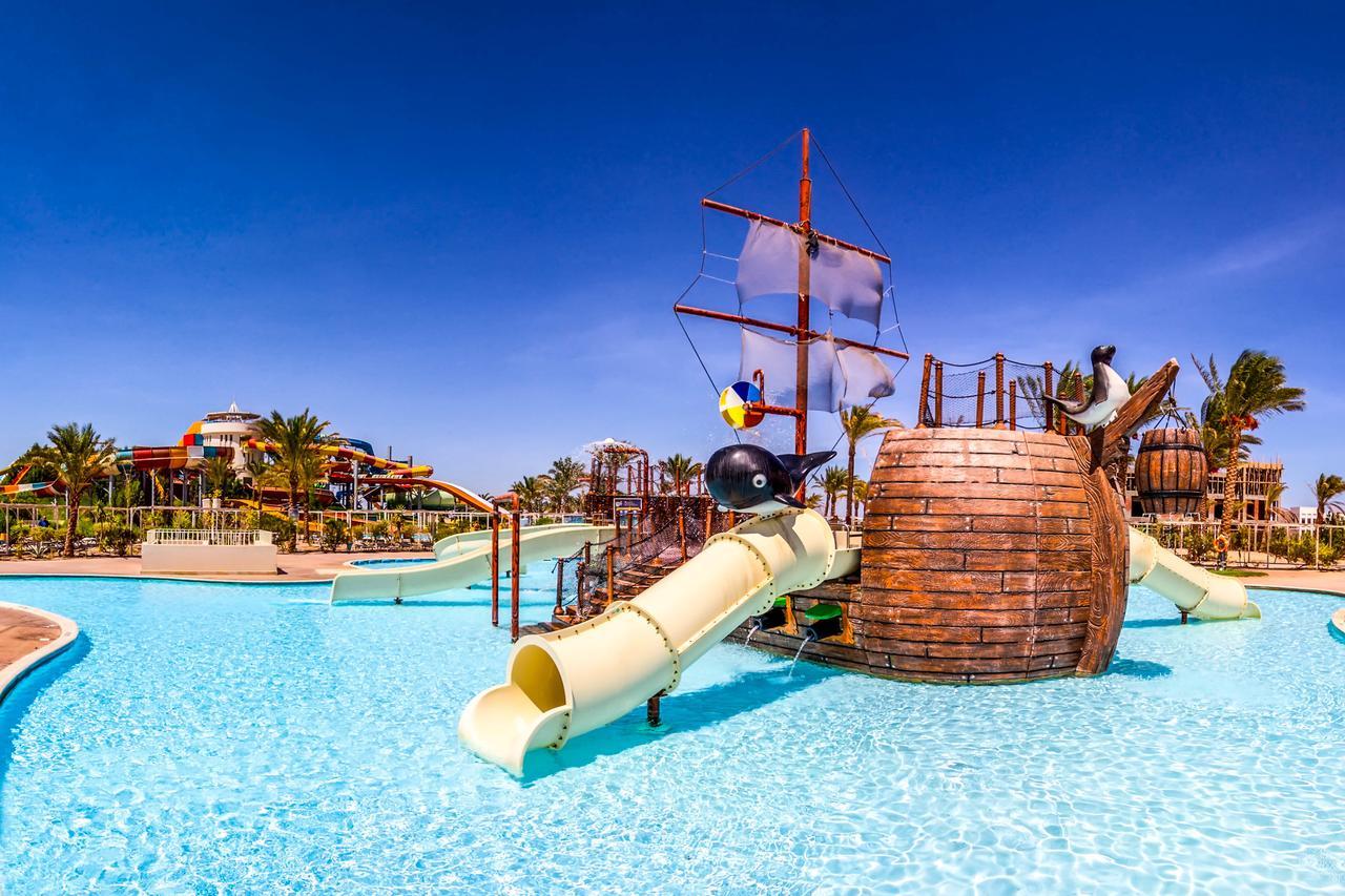 ホテル Jaz Makadi Oasis Club エクステリア 写真