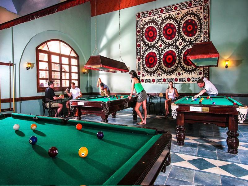 ホテル Jaz Makadi Oasis Club エクステリア 写真